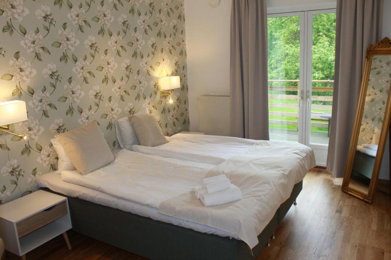 Hensbacka Herrgard Munkedal Buitenkant foto